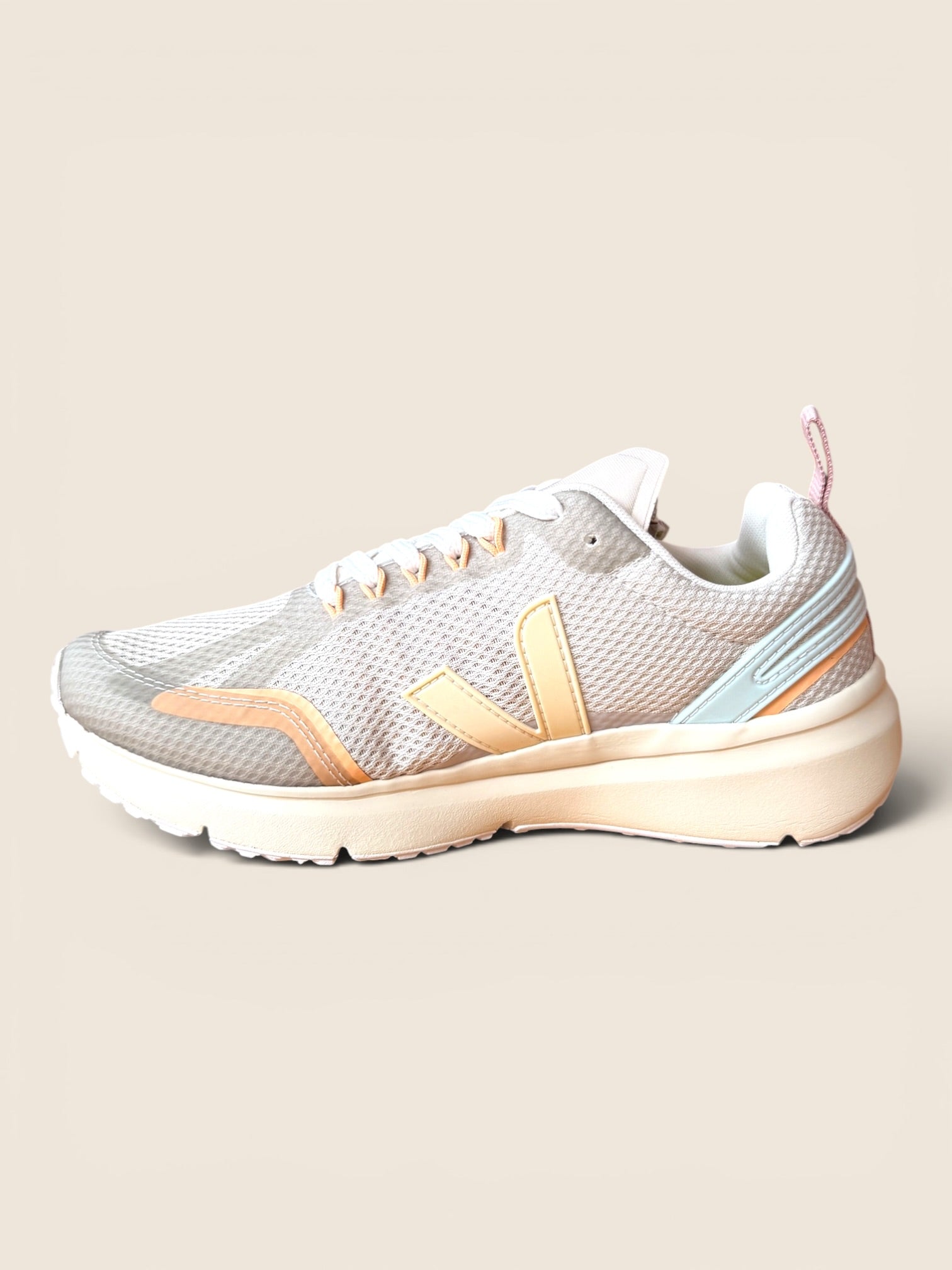Veja Running Sneaker Grau/Pastell