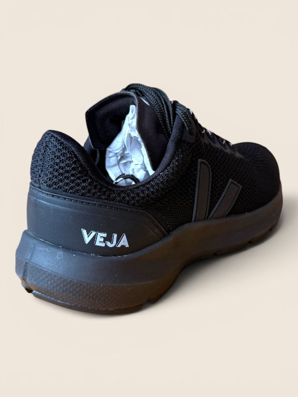 Veja Running Sneaker All Black