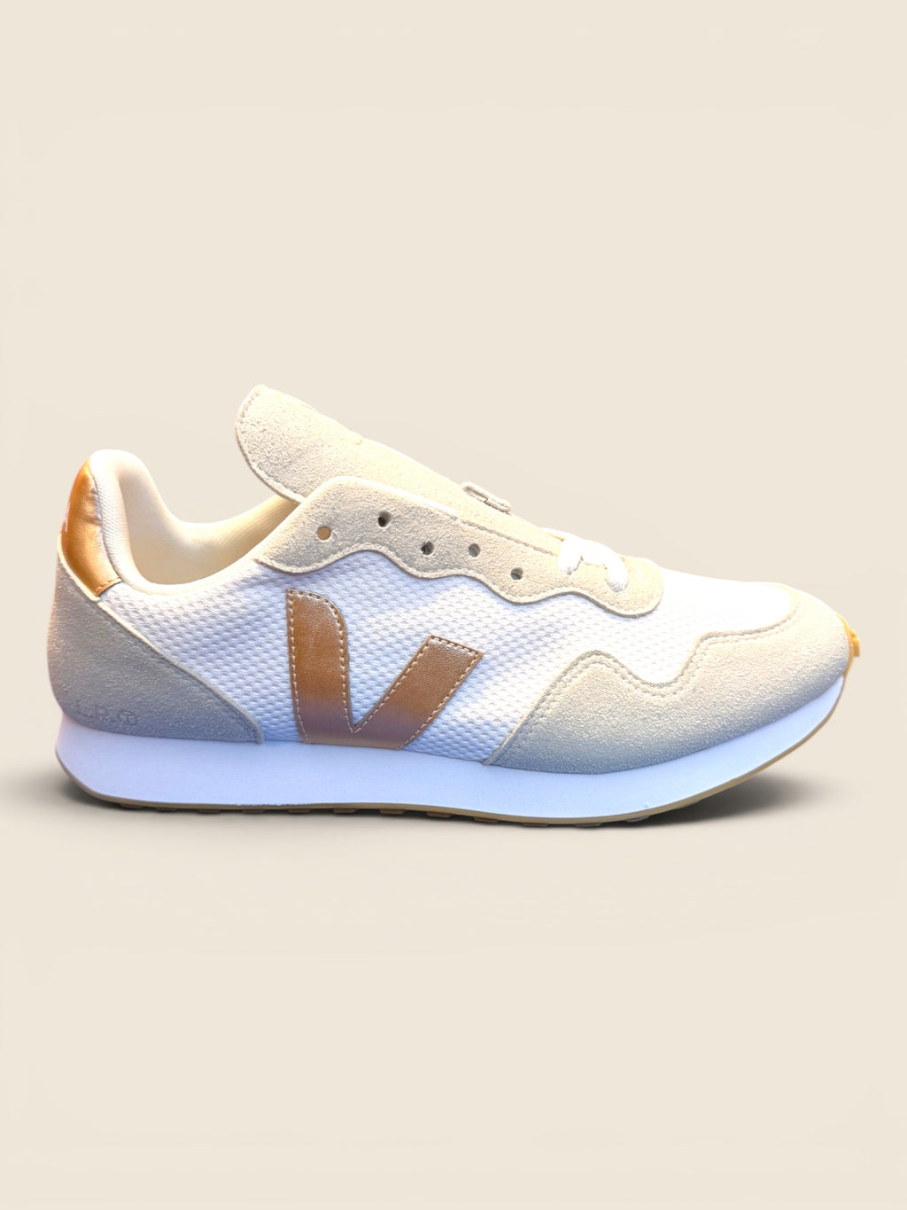 Veja Sneaker Beige/Gold/Weiß