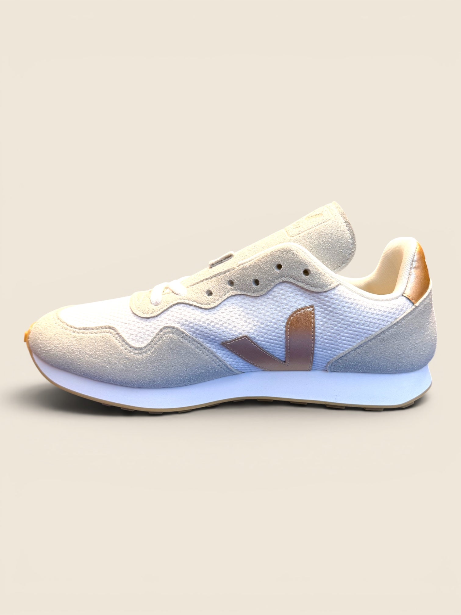 Veja Sneaker Beige/Gold/Weiß
