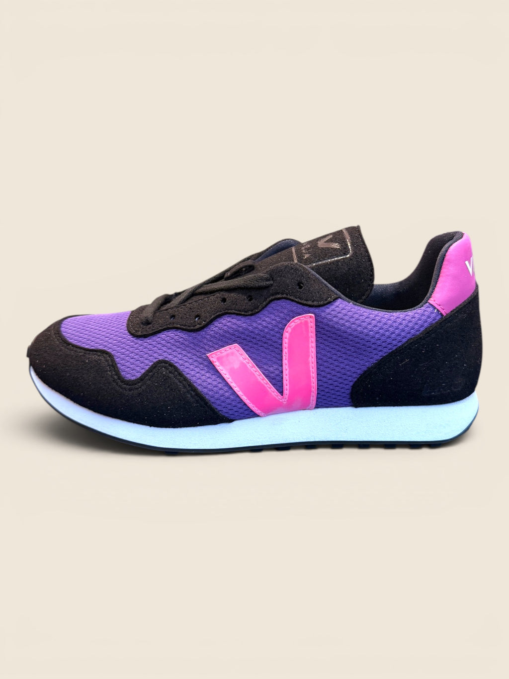 Veja Sneaker Schwarz/Lila/Pink