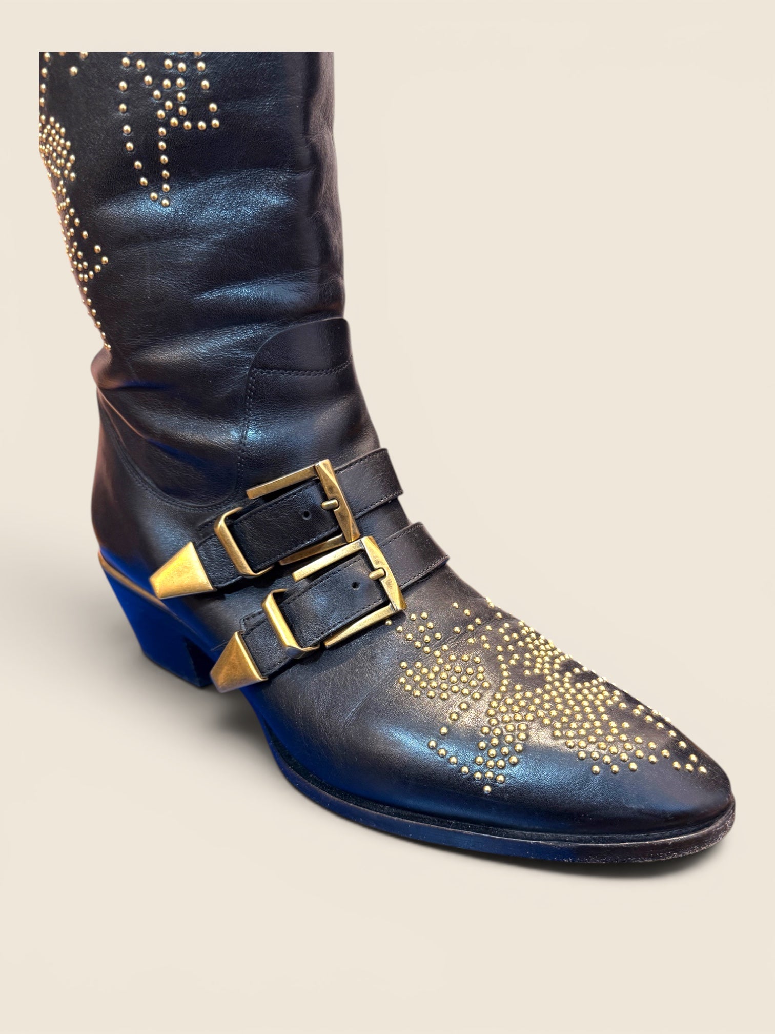 Chloè Stiefel - Nieten Cowgirl Look - Schwarz Gold