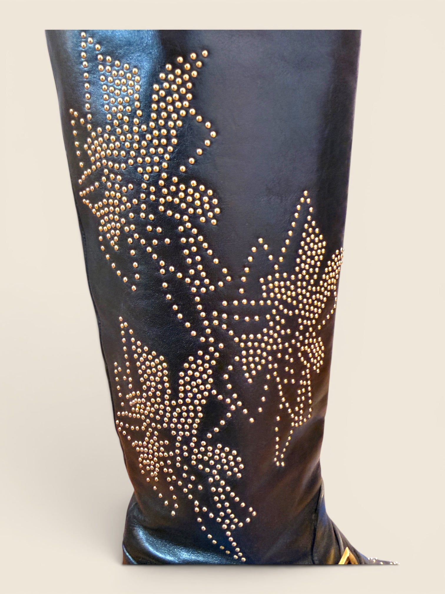 Chloè Stiefel - Nieten Cowgirl Look - Schwarz Gold