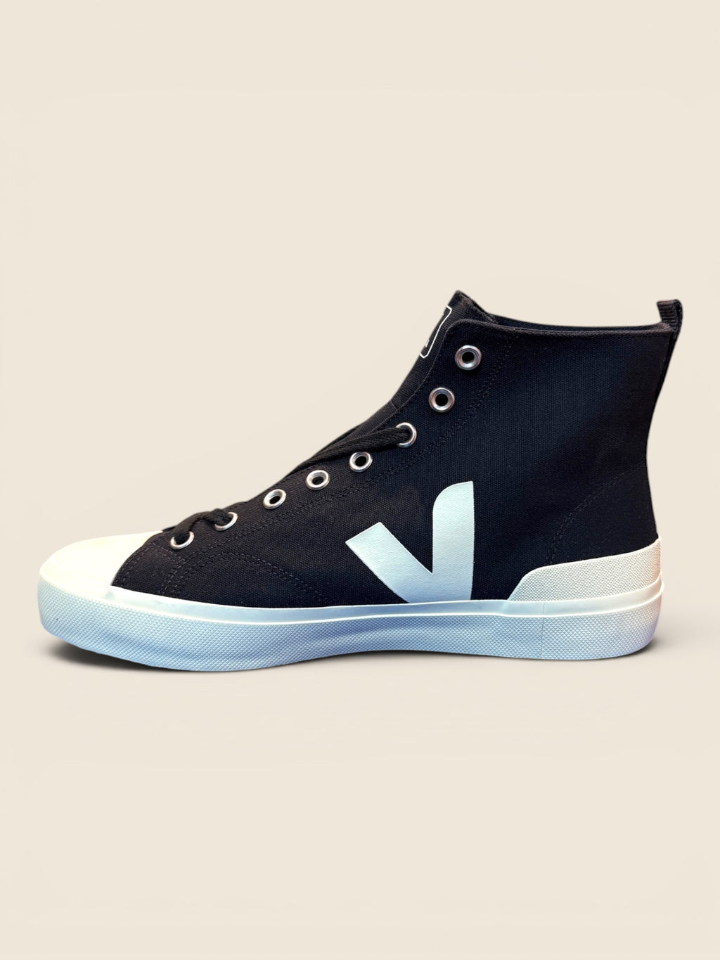 Veja Hight-Top Sneaker - Schwarz/Weiß