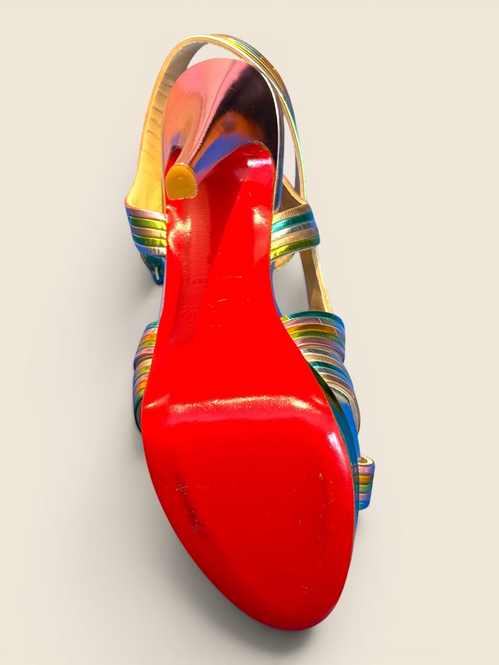 ViCo Unique Potsdam | Premium Secondhand Shop Damen High Heel Sandalen mit irisierendem Leder und roter Sohle