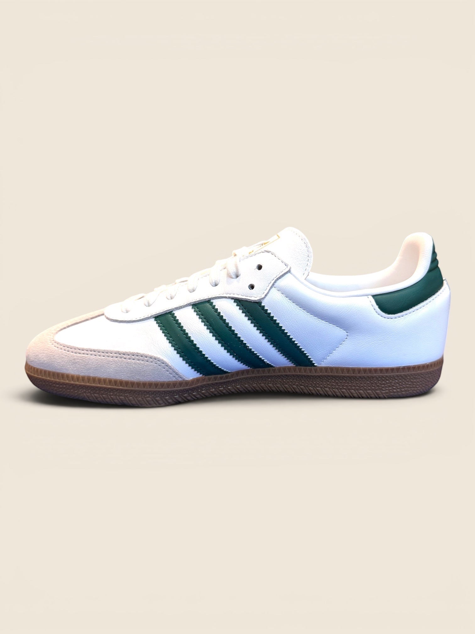 ViCo Unique Potsdam | Premium Secondhand Shop Adidas Samba OG Sneaker in Weiß mit grünen Streifen und Wildleder-Zehenkappe