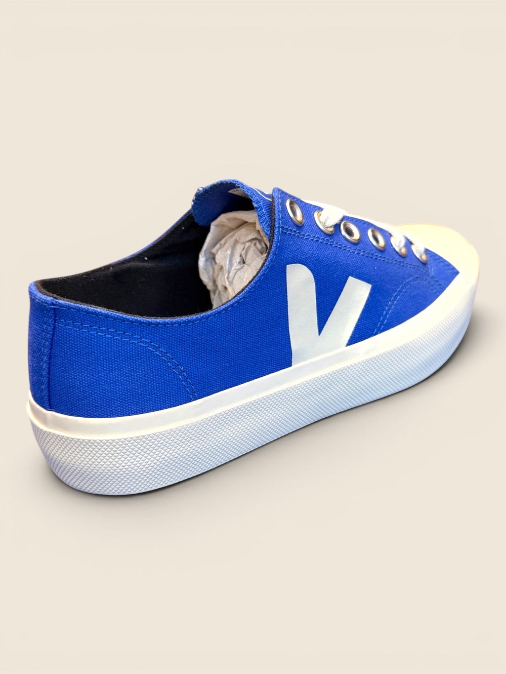ViCo Unique Potsdam blaue Leinwand-Sneaker mit weißer Sohle und "V"-Logo, Schnürung, für Damen und Herren