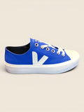 ViCo Unique Potsdam blaue Leinwand-Sneaker mit weißer Sohle und V-Logo